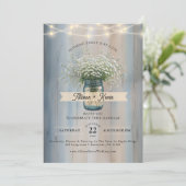 Rustic Baby's Breath Mason Jar huwelijksuitnodigin Kaart (Staand voorkant)