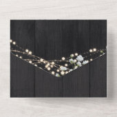 Rustic Barn Wood Baby's Breath Lights Wedding All In One Uitnodiging (Achterkant)