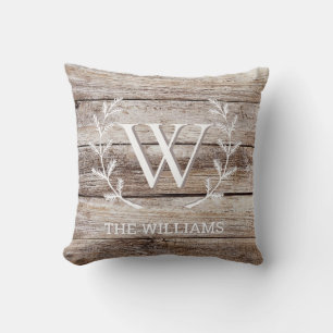Rustic Barn Wood Custom Monogrammed Personalized Kussen