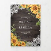 Rustic Barn Wood Lace Sunflower QR Code Weddenscha Drieluik Uitnodiging (Cover)