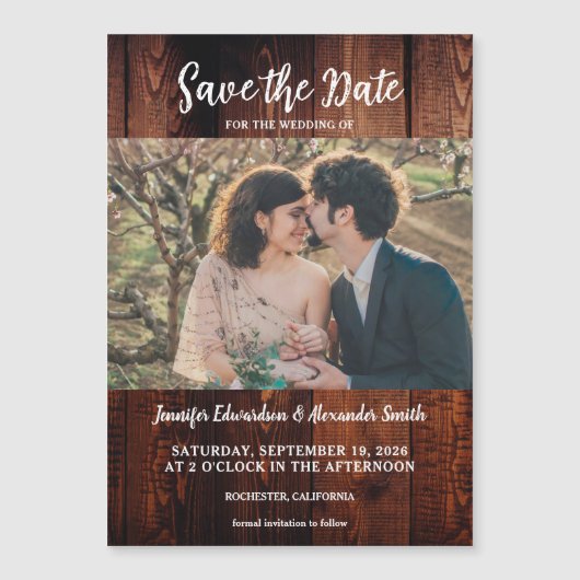 Rustic barn wood photo magnetic Save the Date (Voorkant)