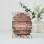 Rustic Barn Wood Romantic Lace Save the Date Aankondigingskaart (Staand voorkant)