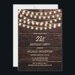 Rustic Barn Wood String Lights 21st Birthday Kaart<br><div class="desc">Landelijke uitnodiging voor het 21ste verjaardagsfeest met een roestbruine achtergrond voor schuur en jumelende snaarlichten.</div>