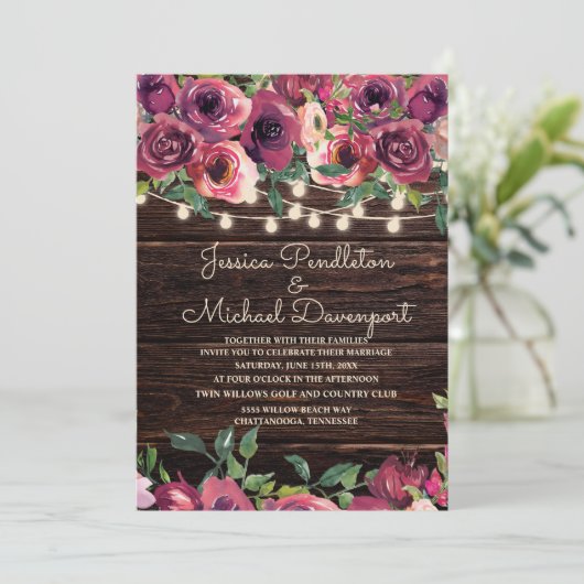 Rustic Barn Wood String Lights Paarse Floral Kaart (Staand voorkant)