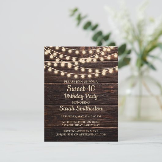 Rustic Barn Wood String Lights Sweet 16 Uitnodigin Kaart (Staand voorkant)