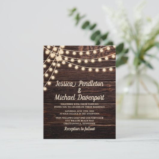 Rustic Barn Wood String Lights Wedding Kaart (Staand voorkant)