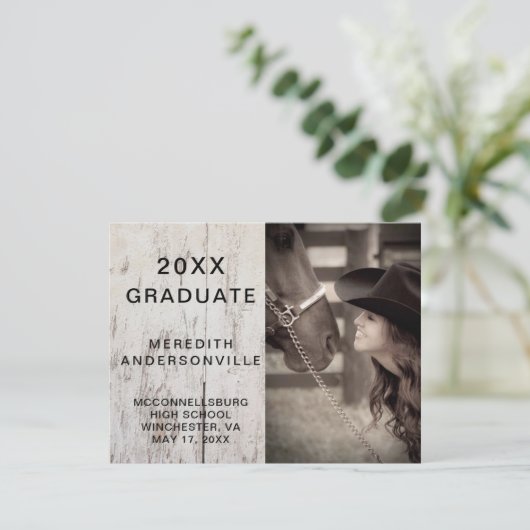 Rustic Barn Wood Twee Foto Afstuderen Viering Kaart (Staand voorkant)