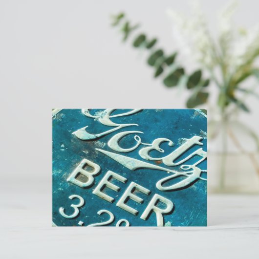 Rustic Beer Bottle Pet Briefkaart (Staand voorkant)