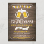 Rustic Beer Surprise 70th Birthday Invitation Kaart<br><div class="desc">Cheers and Beers Surprise 70th Birthday Invitation Card met bijtende houten achtergrond. Voor verdere aanpassing,  te klikken gelieve de knoop "van de Aanpassing het"en ons ontwerphulpmiddel te gebruiken om deze sjabloon te wijzigen.</div>