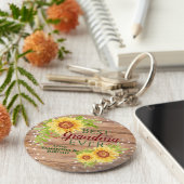 Rustic Best Grandma Ever Floral Sunflower Sleutelhanger (Zijkant)
