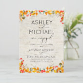 Rustic Birch Herfst Leaf Fototypografie Party Kaart (Staand voorkant)