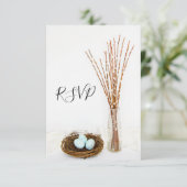 Rustic Bird Nest, Eggs, Pussy Willow Wedding RSVP Kaartje (Staand voorkant)