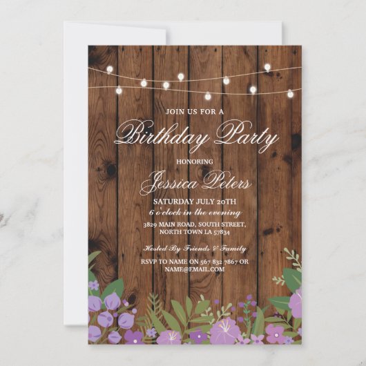 Rustic Birthday Party Paarse Floral Wood Invite Kaart (Voorkant)