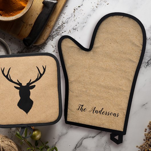 Rustic Black Deer | Kraft | Familienaam Ovenwant & Pannenlap Set