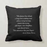 Rustic Black Faux Burlap Apache Wedding Blessing Kussen<br><div class="desc">Deze gepersonaliseerde rustige zwarte faux burlap kussen, met een apache zegen aan één kant en de namen en trouwdatum aan de andere kant, is een prachtig en uniek trouwcadeau. De neutrale kleuren zijn geschikt voor elk decor. Deze decoratieve kussen zijn 16-inch vierkant. Andere maten zijn beschikbaar. Wat een prachtig cadeau!...</div>