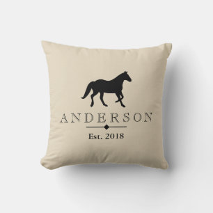 Rustic Black Horse Silhouette & Family Name Kussen