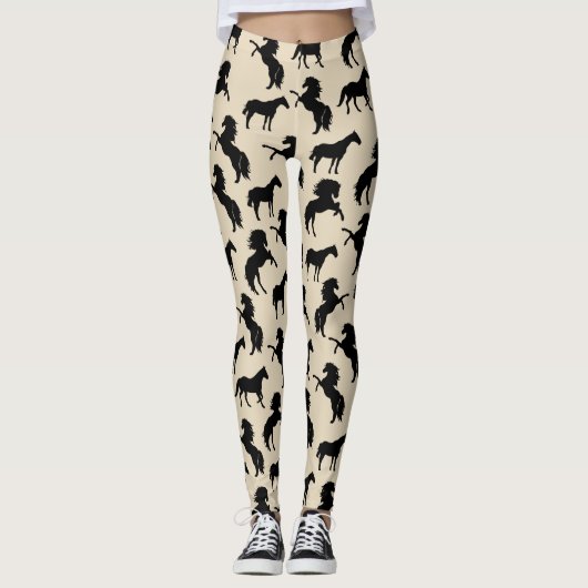 Rustic Black Horse Silhouettes & Taupe Leggings (Voorkant)