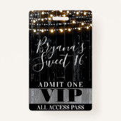Rustic Black Wood String Lights Sweet 16 VIP Pass Badge (Achterkant)
