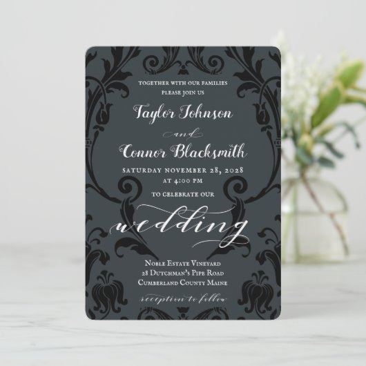 Rustic Blacksmith Calligraphy Black Damask Wedding Kaart (Staand voorkant)