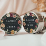 Rustic Bloom | Floral Wreath Wedding Ronde Sticker<br><div class="desc">Verzegel uw uitnodigingsenveloppen of gunsten met deze elegante florale trouwstickers die uw namen bevatten, omgeven door een poot van waterverf rozen en broodjes in rijke herfsthutten van bogundy, marsala, wazige roze en ivoor, met donkergroene bladeren en bladeren. Ontworpen om te coördineren met ons Rustic Bloom floral bruiloft collectie voor herfst-...</div>