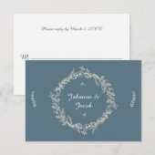 Rustic Blue, afgebeeld als Floral Wreath Wedding R RSVP Kaartje (Voorkant / Achterkant)