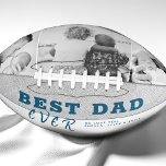 Rustic Blue Best Father's Day 3 Foto Collage American Football<br><div class="desc">Modern en Rustic Blue Best Pap Ever Typografie Vader Dag 3 Foto Football. Grijze rustische en witte achtergrond met donkerblauwe trendy typografie. Pas aan met 3 favoriete foto's en uw namen in het zoete bericht. Zwart-witte foto's zien er geweldig uit in dit ontwerp. Verander de tekstvader in papa, pap of...</div>