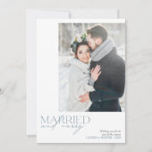 Rustic Blue Getrouwd & Vrolijk Pas getrouwd Foto Feestdagenkaart (Voorkant)