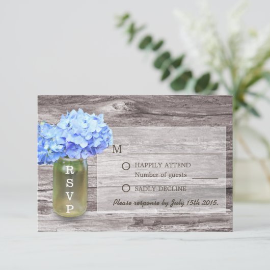 Rustic Blue Hydrangea Mason Jar Wedding RSVP (Staand voorkant)