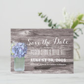 Rustic Blue Hydrangea Mason Jar Wood Save the Date (Staand voorkant)