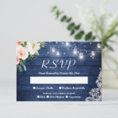 Rustic Blue Mason Jar Lights Blush Floral Wedding RSVP Kaartje (Staand voorkant)