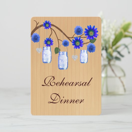 Rustic Blue Mason Jars Rehearsal Dinner Invite Kaart (Staand voorkant)
