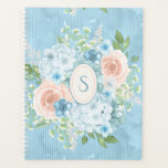 Rustic Blue Pink Monogram Floral Shabby Chic Planner<br><div class="desc">Shabby-chroomblauwe streep met monogram planoloog. Roze maar roze,  roze en roze,  een roestachtig patroon met een fraaie,  zodat je er een eigen initiaal van kunt maken. Het is gewoon prachtig. Ik weet dat je er ook van houdt.</div>