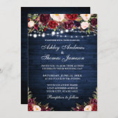 Rustic Blue Wood Burgundy Floral Wedding Kaart (Voorkant / Achterkant)