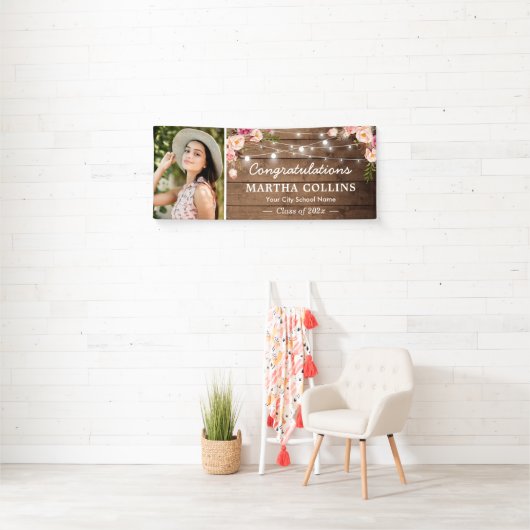 Rustic Blush Floral Afstudeerder Foto Graduparty Spandoek (Insitu)