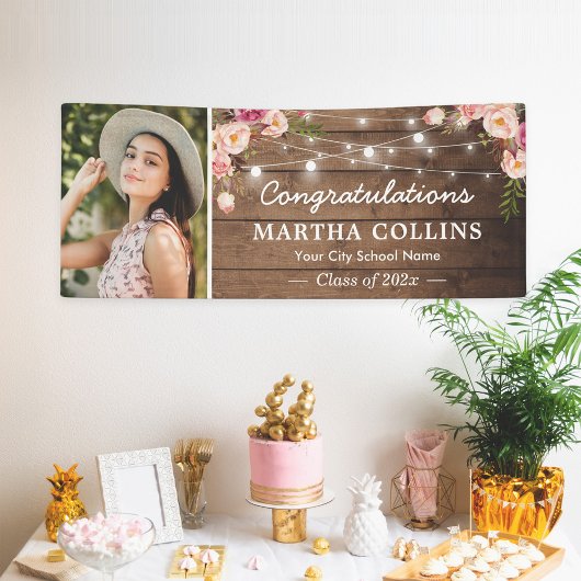 Rustic Blush Floral Afstudeerder Foto Graduparty Spandoek