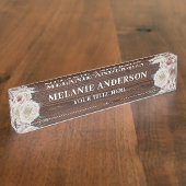 Rustic Blush Pink Floral op Dark Wood Teachers Naambordje (Zijkant)