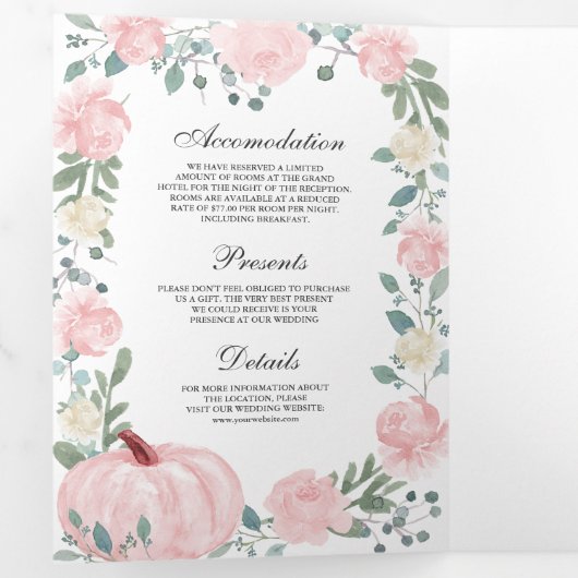 Rustic Blush Pink Floral Pumpkin QR Code Weddensch Drieluik Uitnodiging (Binnenzijde eerst)
