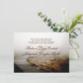 Rustic Boardwalk Fog Country Wedding Invitations Kaart (Staand voorkant)