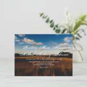 Rustic Boerderij Hay Bales country Wedding Invitat Kaart (Staand voorkant)