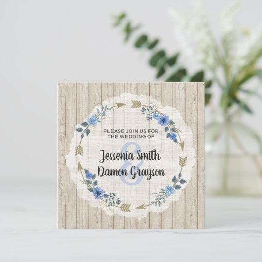 Rustic Boho Arrows & Floral Wedding Invitation Kaart (Staand voorkant)