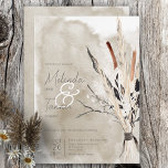 Rustic Boho Bouquet Modern Wedding Invitation Kaart<br><div class="desc">Dit ontwerp is voorzien van een eenvoudige grijsbruine waterverf-welkomstachtergrond met een roestkleurige boho-bouquet van bruine, zwarte, geelbruine en grijze grijsgrijswaardes en kattenstaarten verbonden met een zwart lint. Ideaal voor herfst, maar mooi in elk seizoen! Dit ontwerp maakt deel uit van het Collectie van de Rustic Boho Bouquet Modern Wedding Suite,...</div>