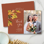 Rustic Brown Autumn Foliage Fall Weduwfoto Bedankkaart<br><div class="desc">Elegant Brown Golden Yellow Autumn Foliage Wedding Photo Hartelijk dank. Ik wil je bedanken voor je vrienden en familie die je bruiloft speciaal hebben gemaakt met deze mooie trouwfoto. Dank je wel. Alle teksten zijn vooraf geregeld zodat u zich gemakkelijk en snel kunt personaliseren met uw eigen woorden.</div>