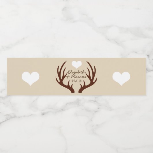 Rustic Brown Deer Antlers Couple's Names Wedding Waterfles Etiket (Enkel label)