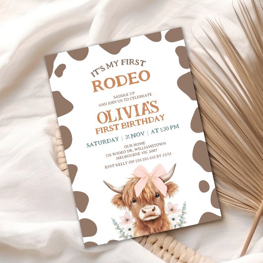 Rustic Brown Highland Cow First Rodeo 1st Birthday Kaart