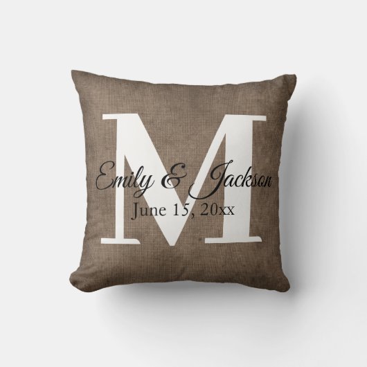 Rustic Brown Linen Monogram Familienaam Wedding Kussen (Voorkant)