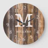 Rustic Brown Pallet Wood Familienaam Monogramed Grote Klok (Voorkant)