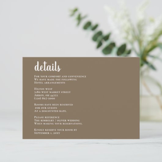 Rustic Brown Simple Calligraphy Modern Wedding Informatiekaartje (Staand voorkant)