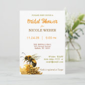Rustic Bumble Bee Bridal Shower Invitation Kaart (Staand voorkant)