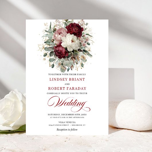 Rustic Burgundy and White Flowers Wedding Invite Kaart