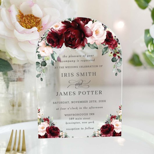 Rustic Burgundy Blush Floral Rozen bruiloft Acryl Uitnodigingen